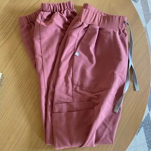 Mauve XXS jogger scrubs
